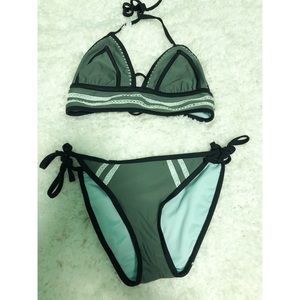 OLIVE GREEN HALTER TOP BIKINI ✨